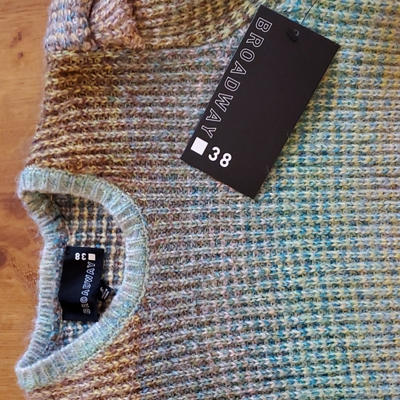 Broadway 38 knitted sweater size small - Picture 5 of 6